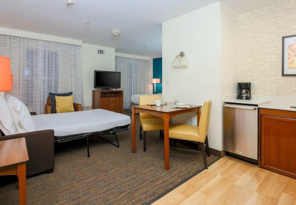 Residence Inn By Marriott Las Vegas Stadium Area Екстер'єр фото