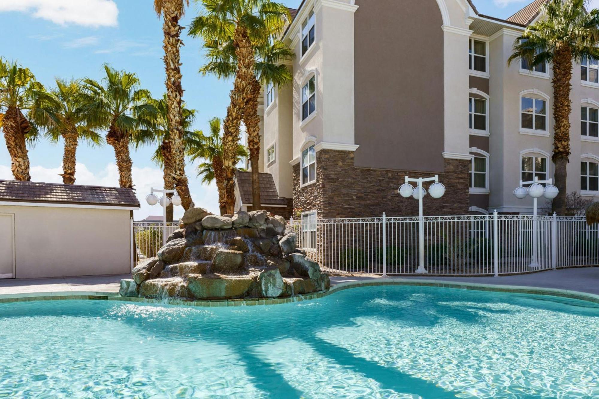 Residence Inn By Marriott Las Vegas Stadium Area Екстер'єр фото