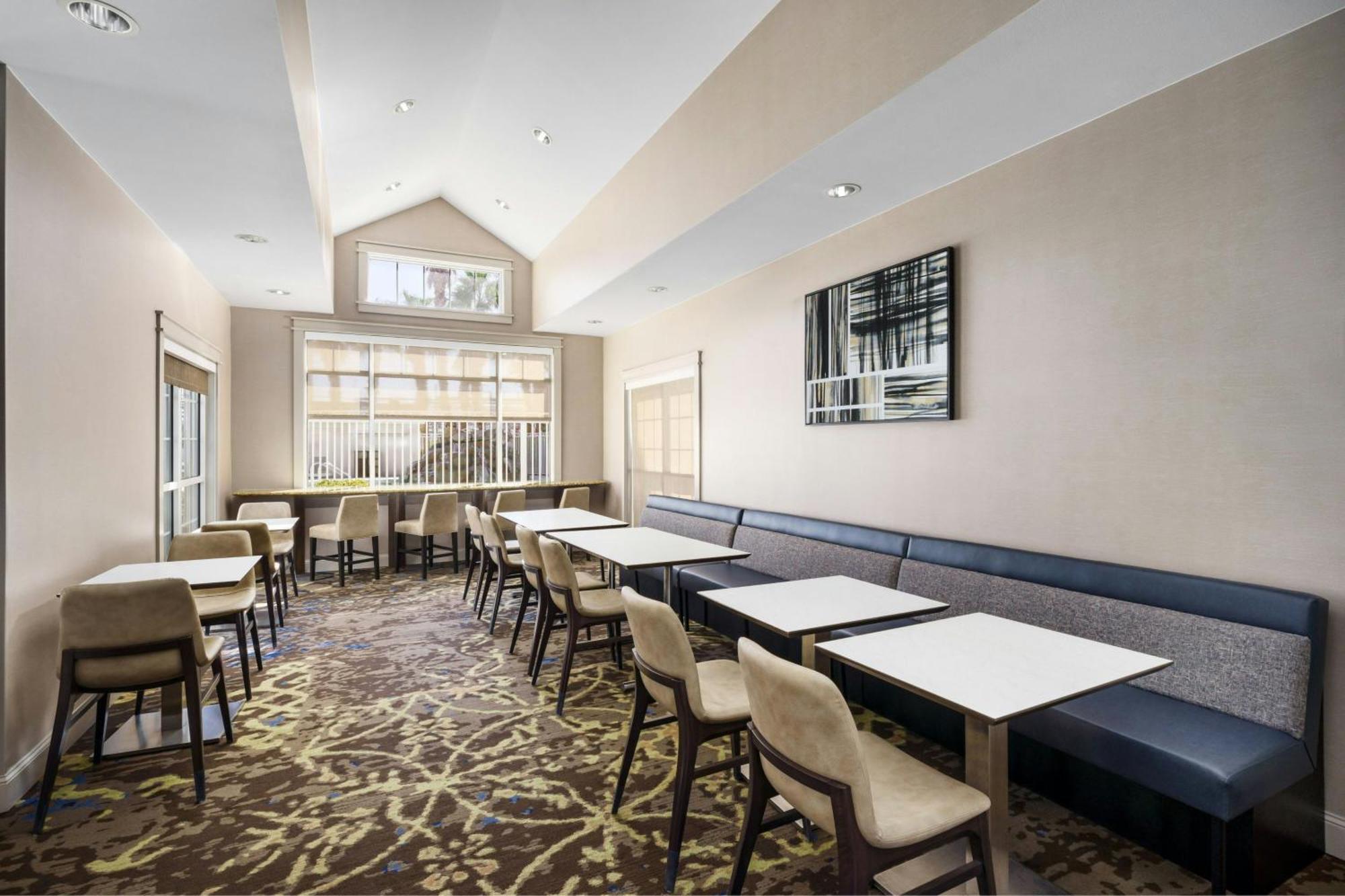 Residence Inn By Marriott Las Vegas Stadium Area Екстер'єр фото