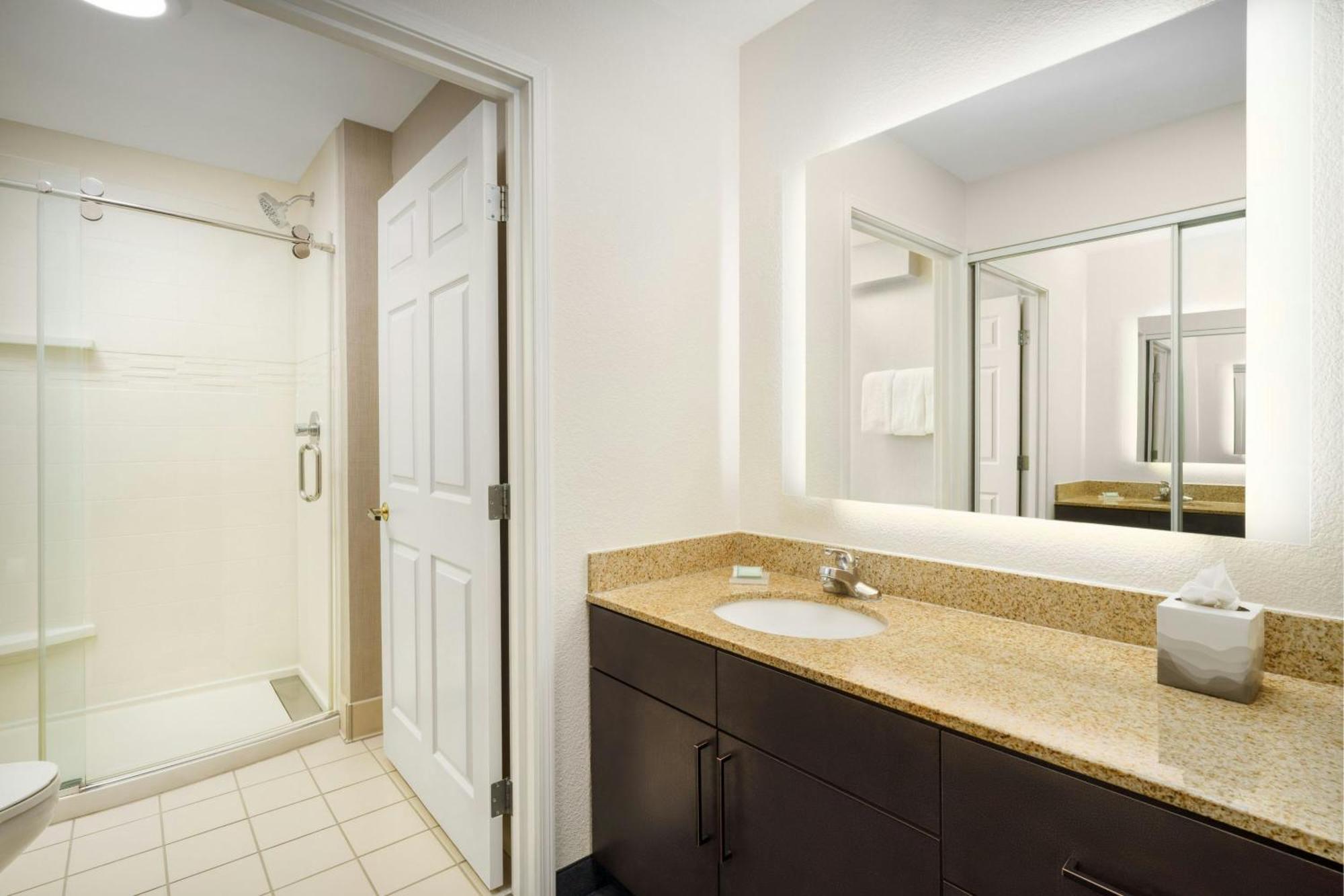 Residence Inn By Marriott Las Vegas Stadium Area Екстер'єр фото