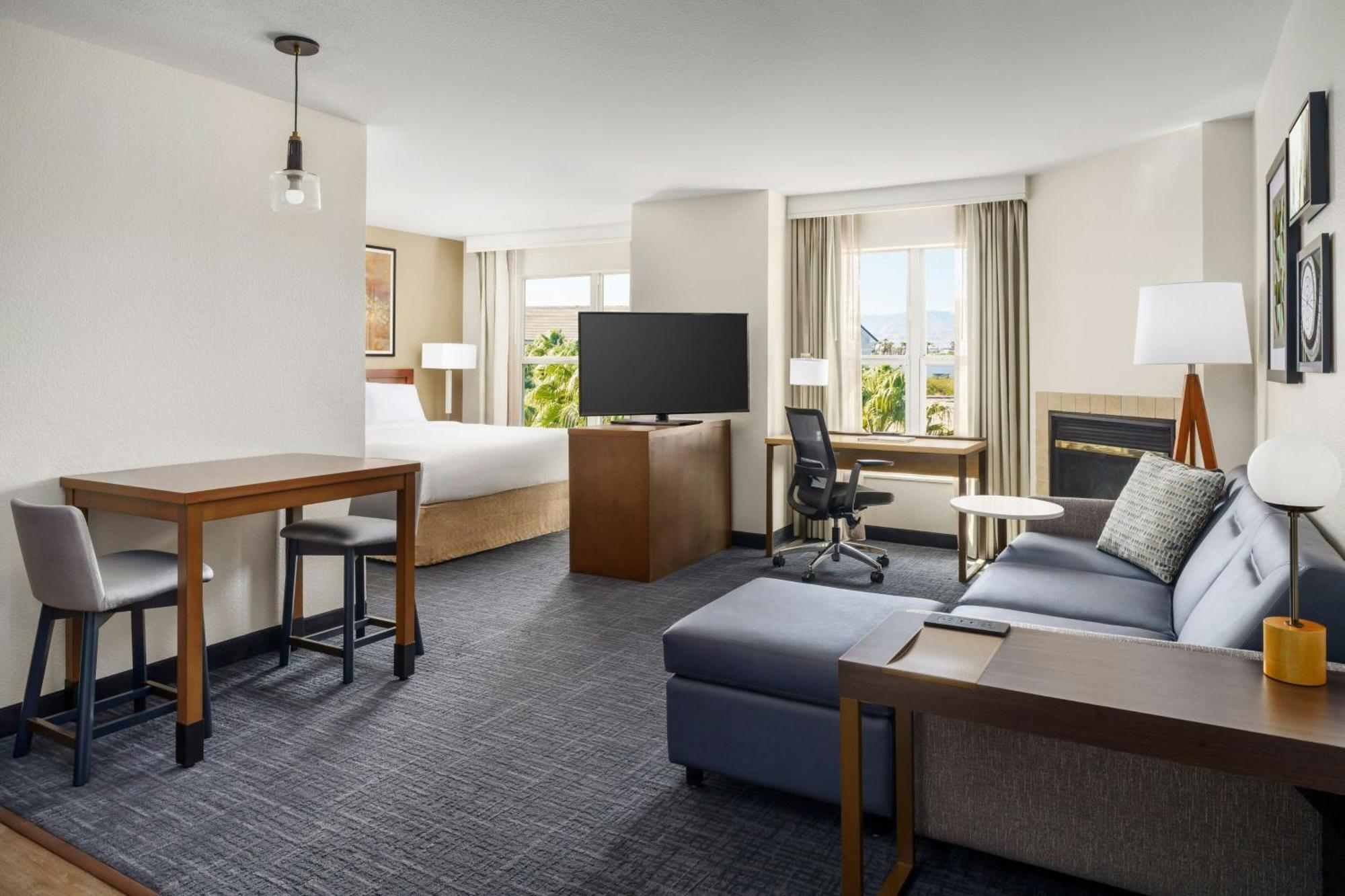 Residence Inn By Marriott Las Vegas Stadium Area Екстер'єр фото